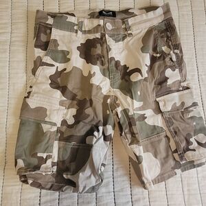 💚10 for $10💚 Bundle and save Camouflage Cargo Shorts